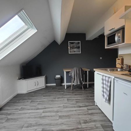 Studio "Sous Les Toits", Proche Hyper Centre Et Commerces ! Valenciennes Ngoại thất bức ảnh